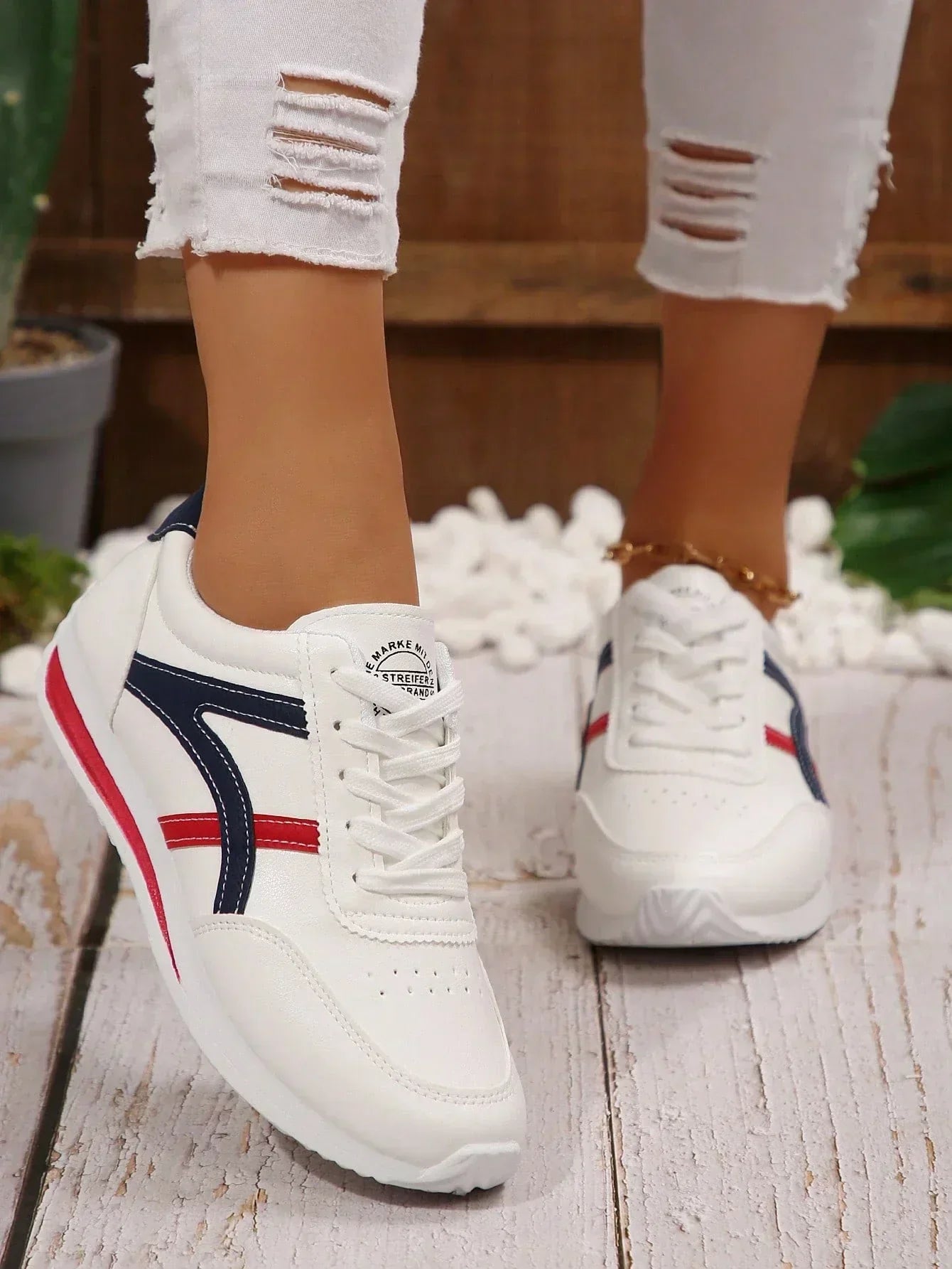 Sienna | Women's Stylish Everyday Sneakers