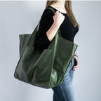 Hollis | Women’s Oversized Vintage Shoulder Bag