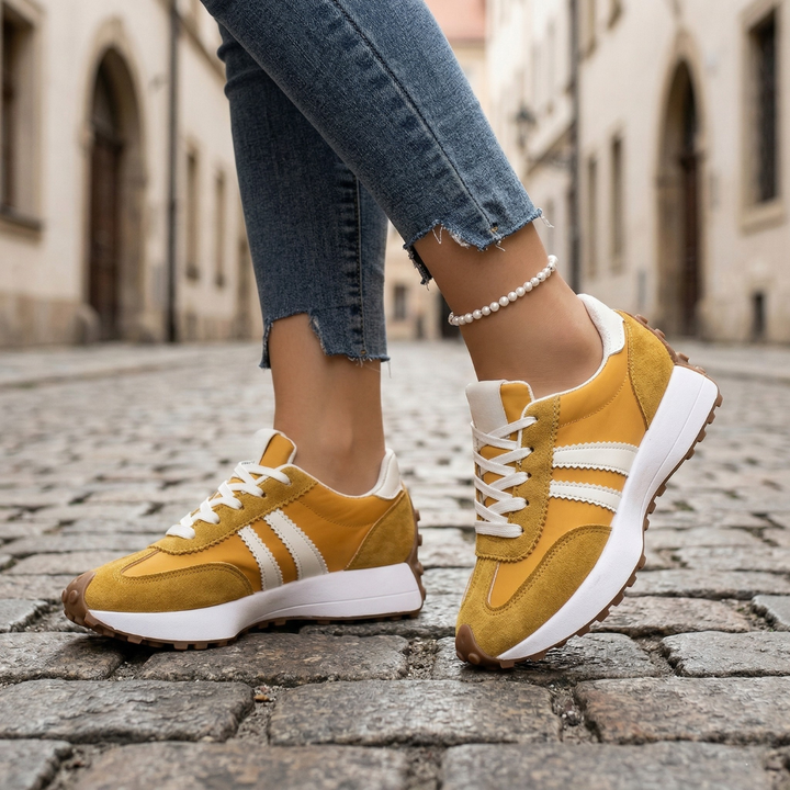 Kaia | Women’s Retro Lace-Up Running Sneakers