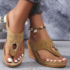 Marlowe | Women’s Toe Ring Flat Sandals