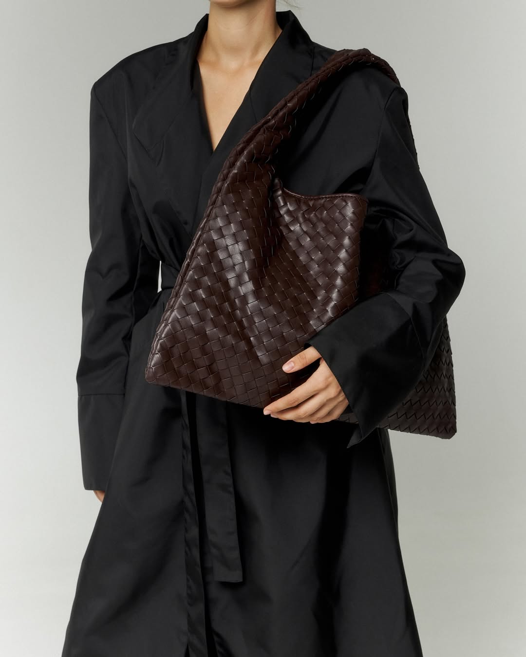 Aster | Women’s Oversized Coffee Shoulder Bag