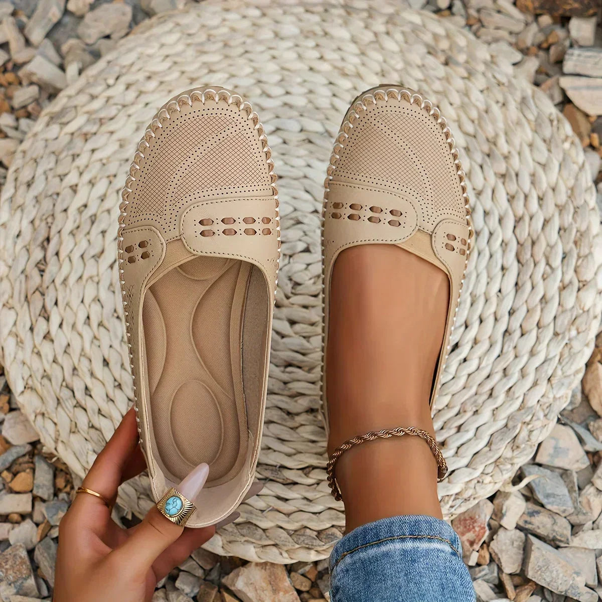 Marlowe | Women's Round Toe Slip-On Loafers