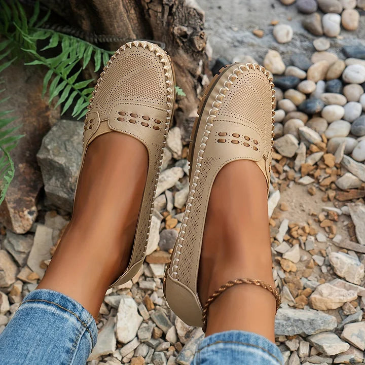 Marlowe | Women's Round Toe Slip-On Loafers