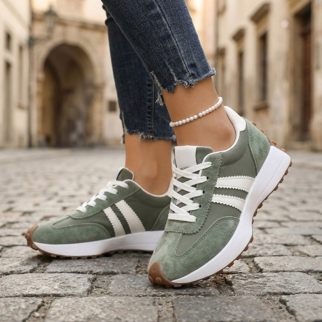 Kaia | Women’s Retro Lace-Up Running Sneakers