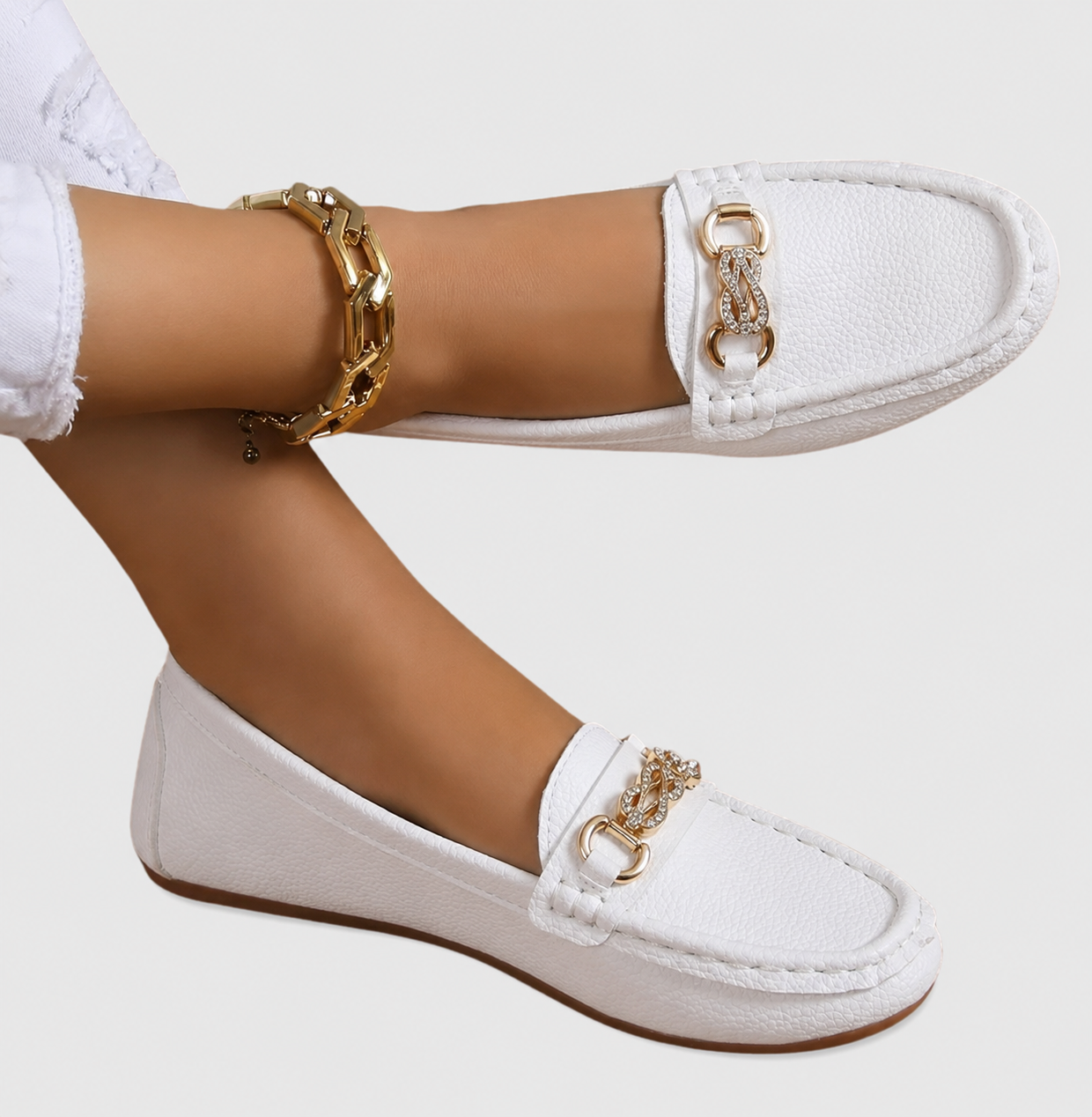 Quinby | Women's Chain Loafers