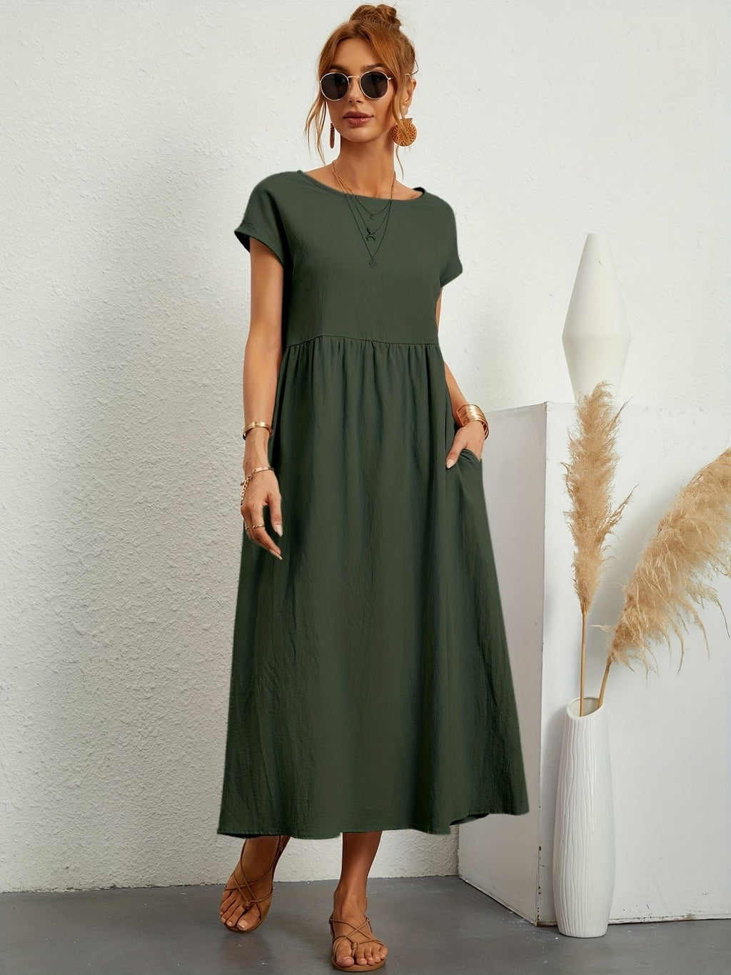 Sanne | Women's Elegant Short Sleeve Round Neck Midi Dress