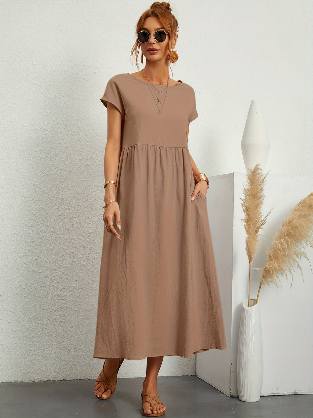 Sanne | Women's Elegant Short Sleeve Round Neck Midi Dress