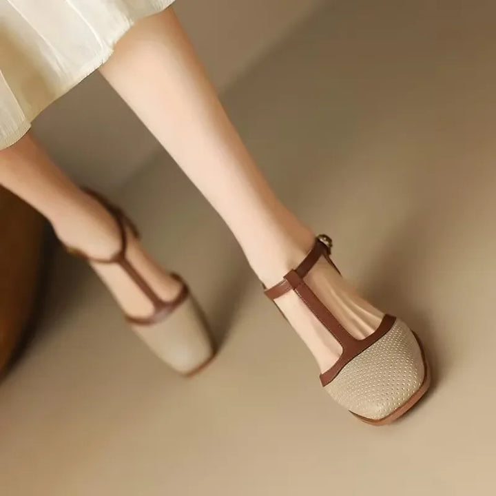 Isava Mid Heel Shoes
