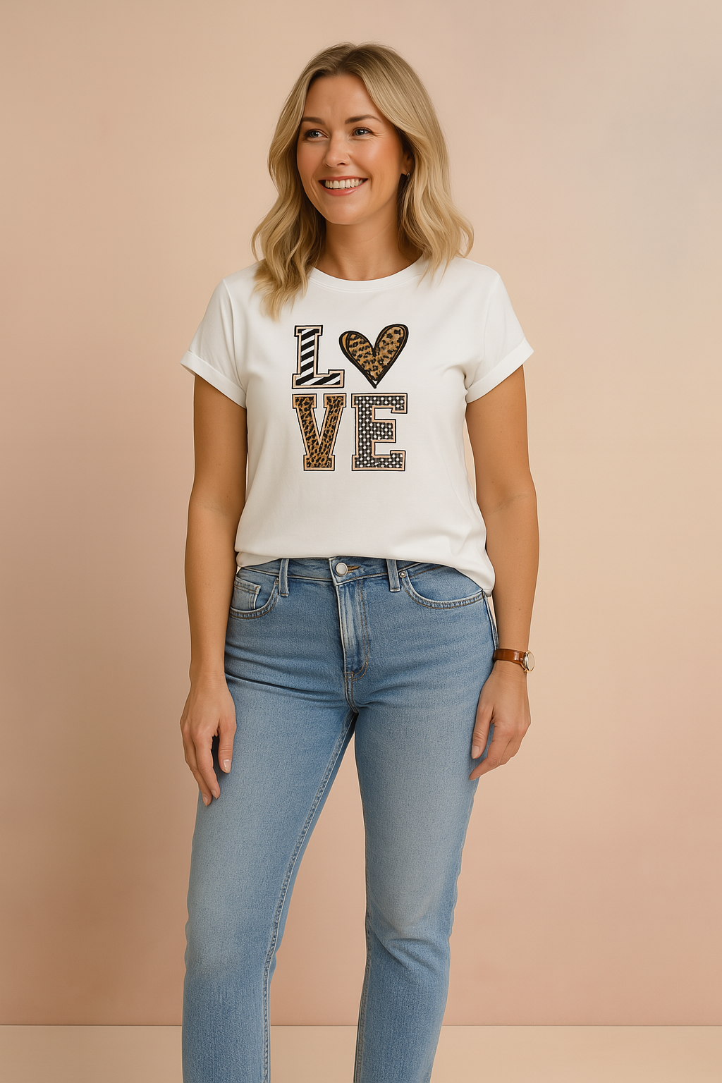 Sutton | Women's Graphic Short Sleeve Top