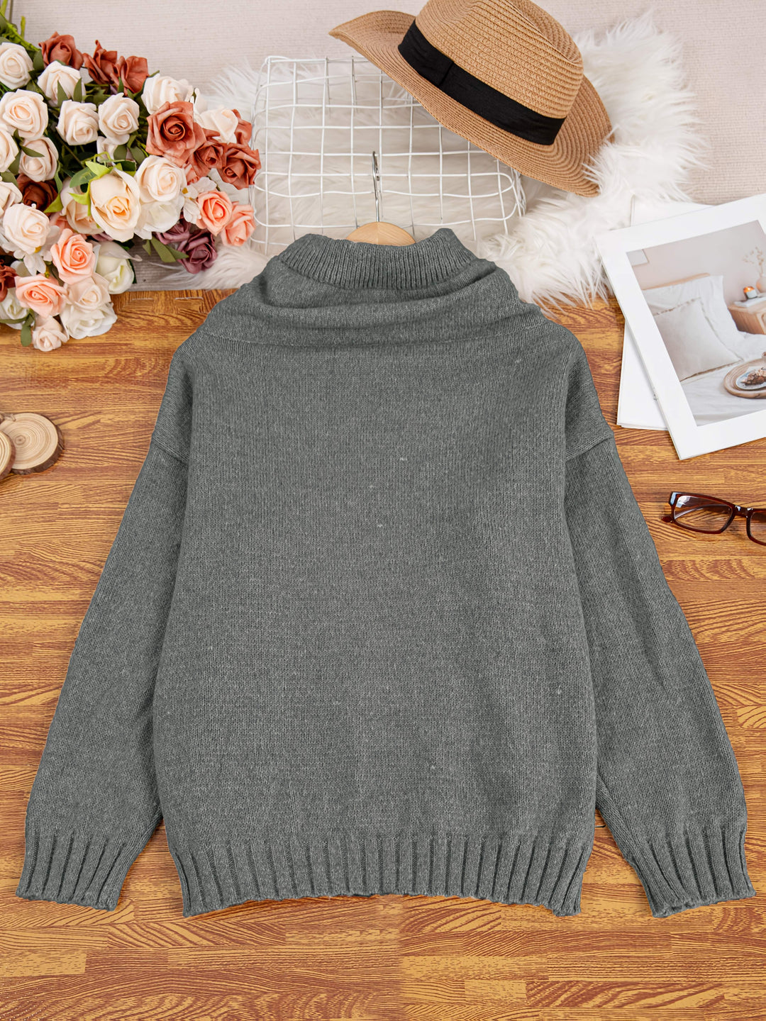 Zelina - Long Sleeve Sweater With Pocket