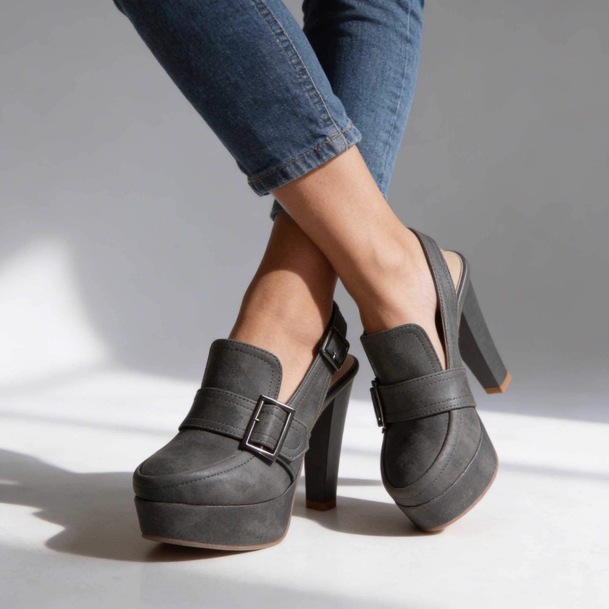 Sutton | Women's Platform Block Heel Slingbacks