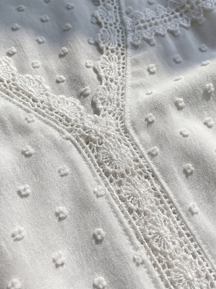 Lennox | Women's Lace-Trim V-Neck Top