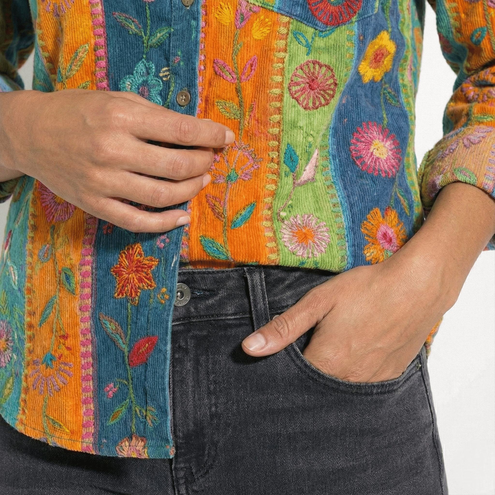 Marlowe | Women's Printed Button-Up Shirt