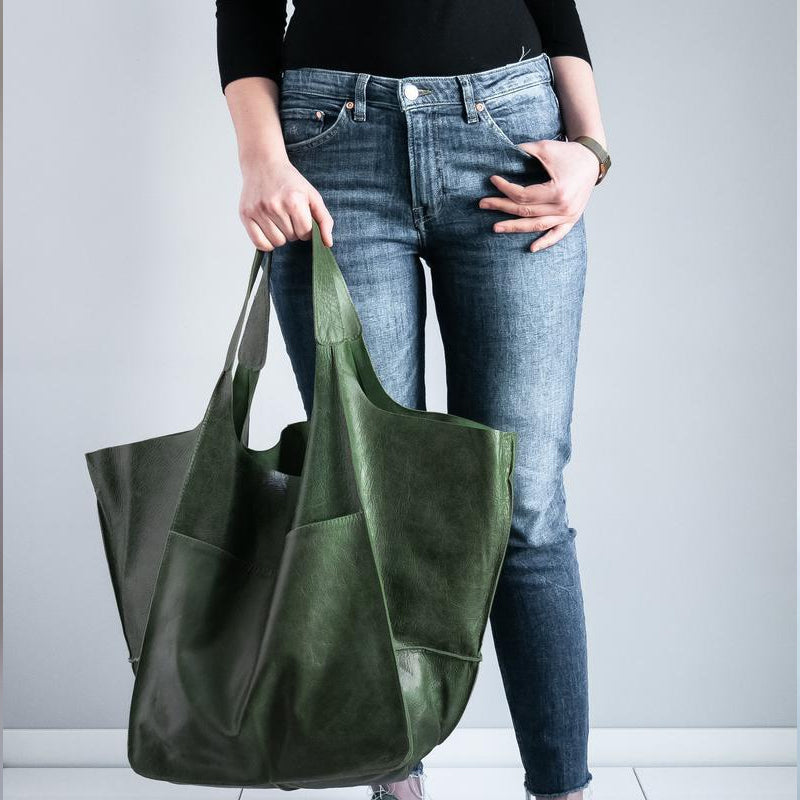 Hollis | Women’s Oversized Vintage Shoulder Bag