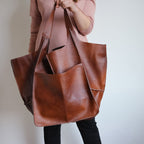 Hollis | Women’s Oversized Vintage Shoulder Bag